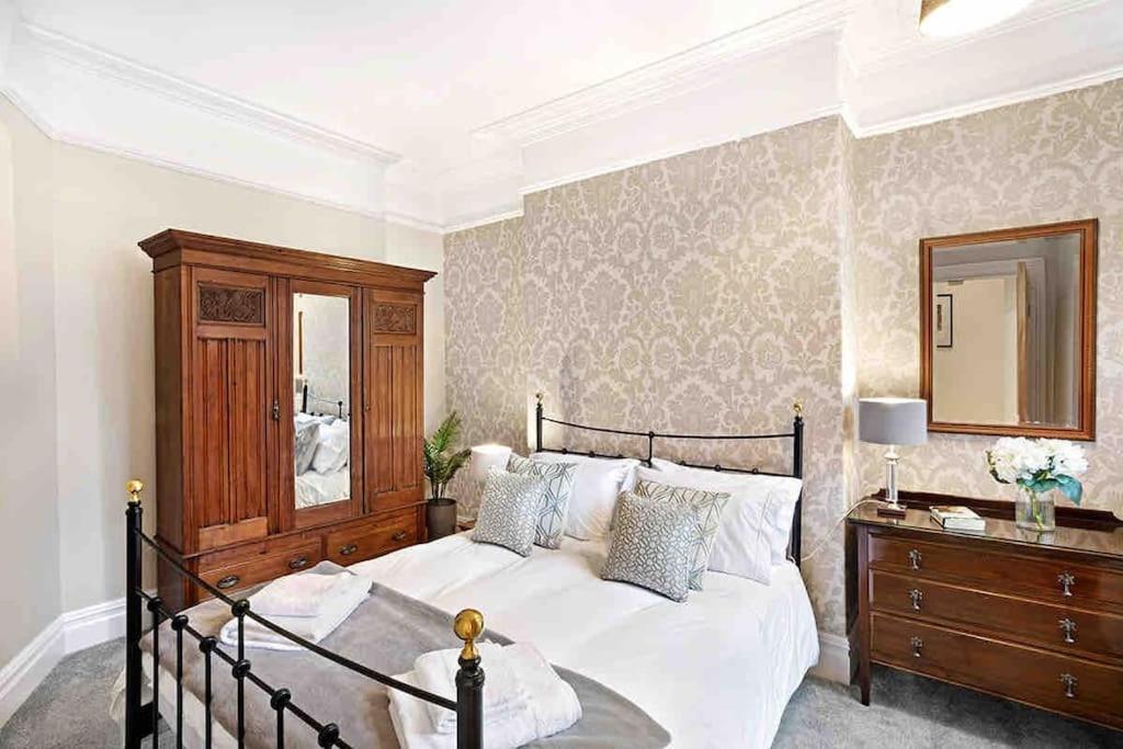 The Stanley Suite 1 Bedroom Apt Dog Friendly Patio Harrogate Ngoại thất bức ảnh